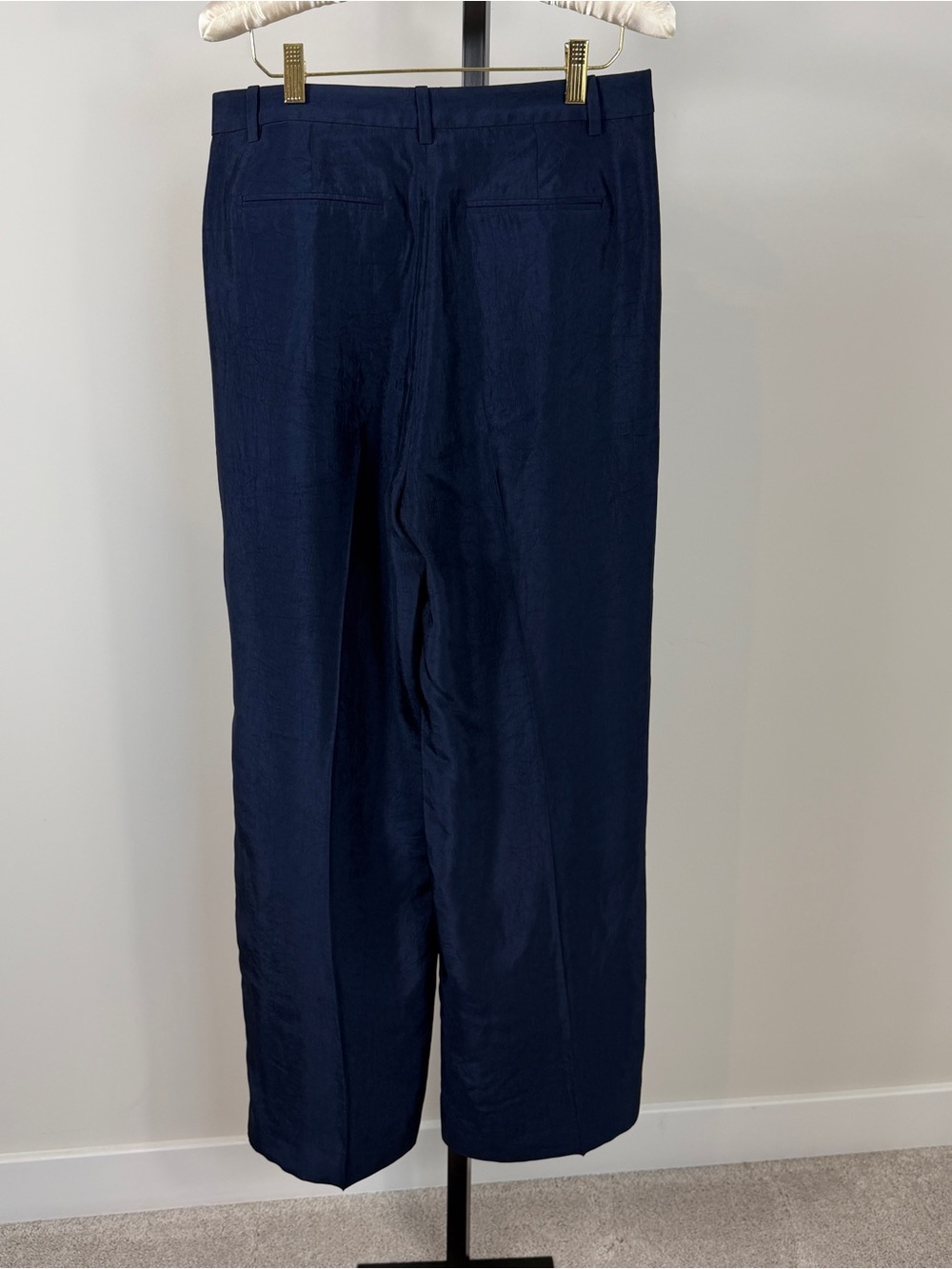 J. Crew Essential Wide Leg Navy Blue Textured Satin Dress Trouser Pants 4 - Picture 4 of 8
